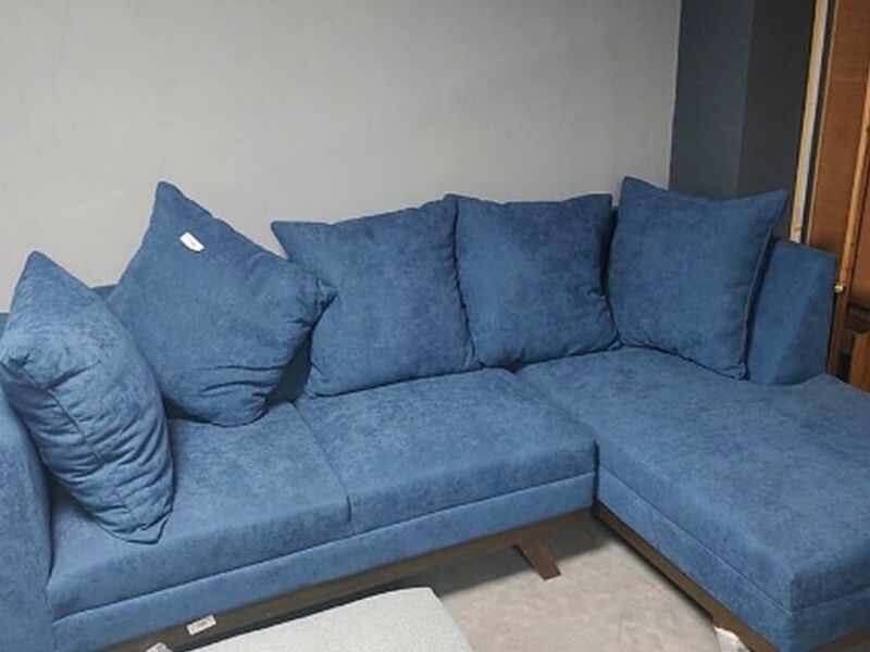 Sofá esquinero azul