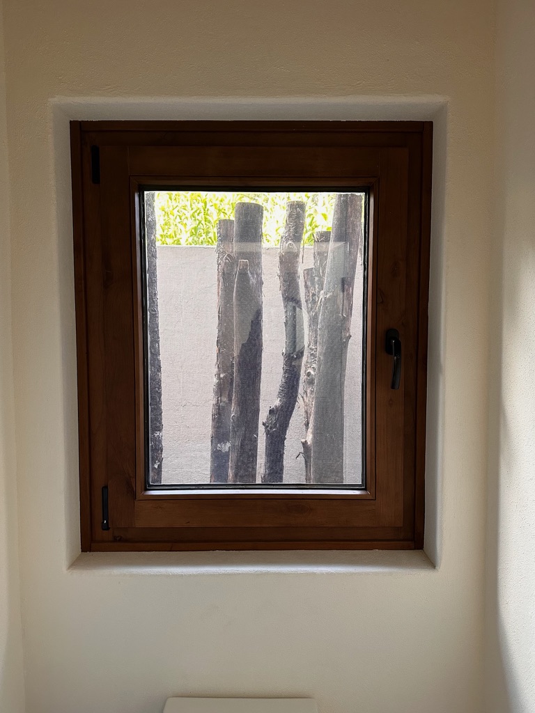 Ventana de madera 1 hoja: apertura practicable