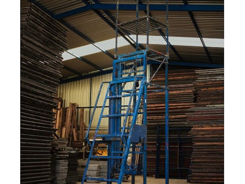 Renta Escalera Plataforma México
