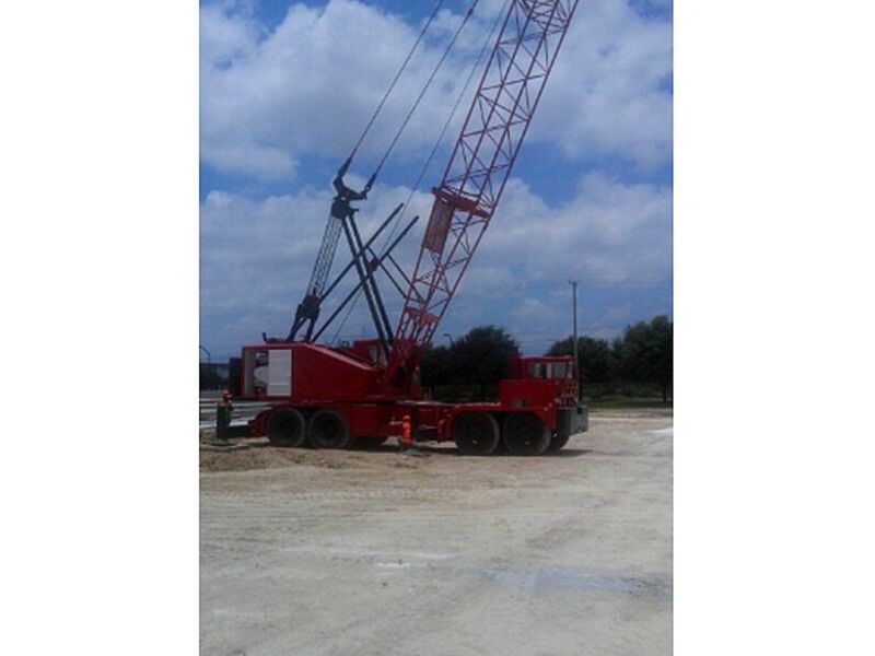 Tractor-raspador
