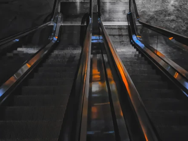 Escaleras mecánicas Naucalpan CDMX