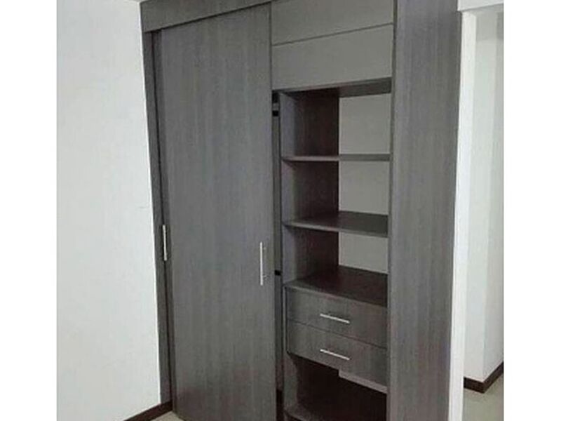 Closet madera negro