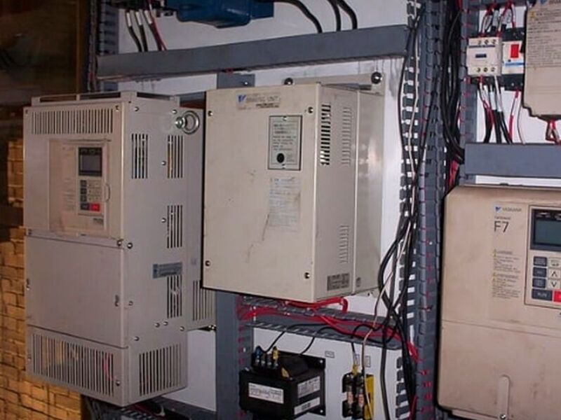 Instalación de electrica de grúas Mexico