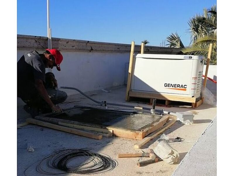 Construcción Base Planta Emergencia La Paz