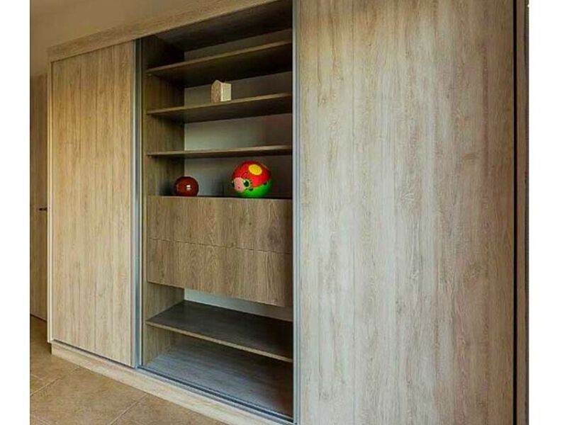 CLOSET TRIPLE PUERTA Mexico