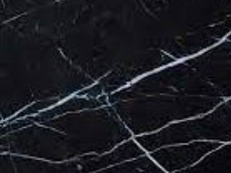 NEGRO MARQUINA Morelia