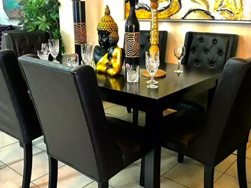 Comedor color negro México