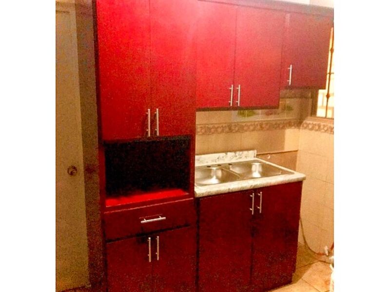 Mueble cocina rojo México