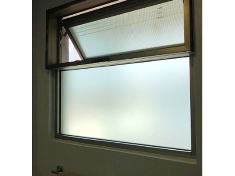Ventana abatible -Ciudad de méxico