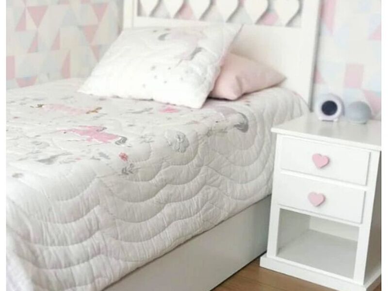 Cama respaldo de corazón México