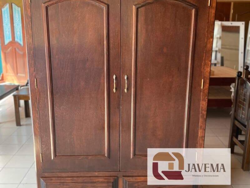 Armario Ropero Madera Oscura Pénjamo