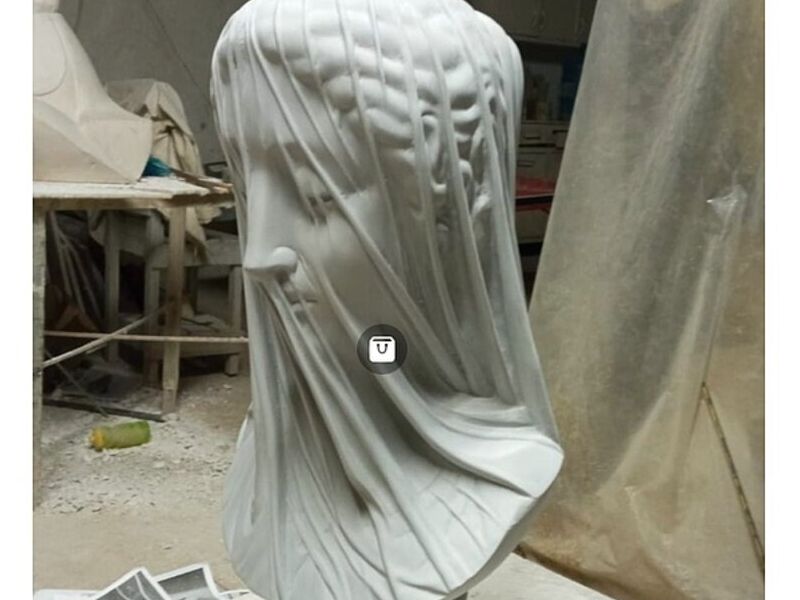 Figura de la virgen del velo Acapulco