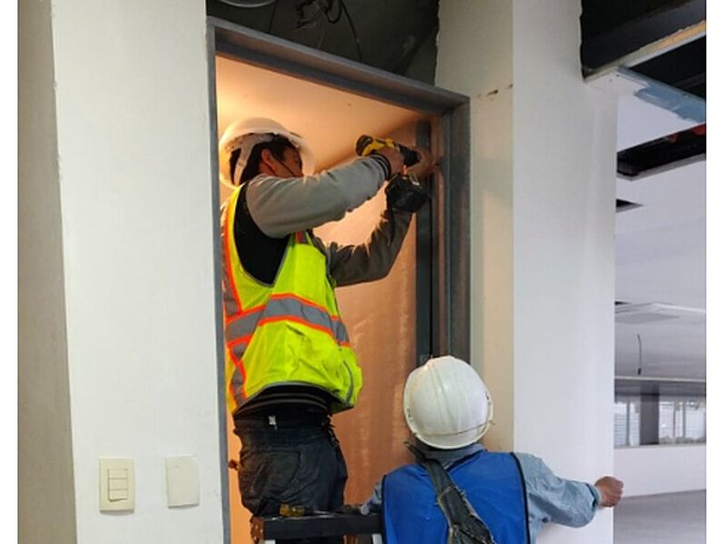 Servicio de Instalación de puertas CDMX