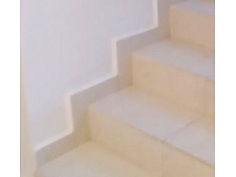 Escalera 10 García
