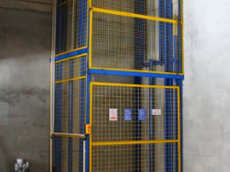 ELEVADRO R12