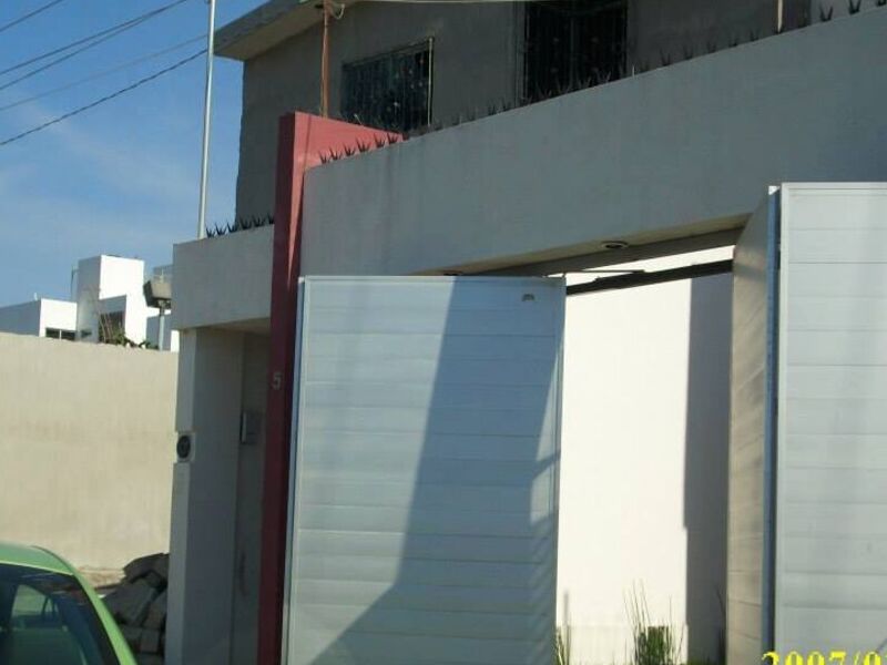 Puerta Garaje México