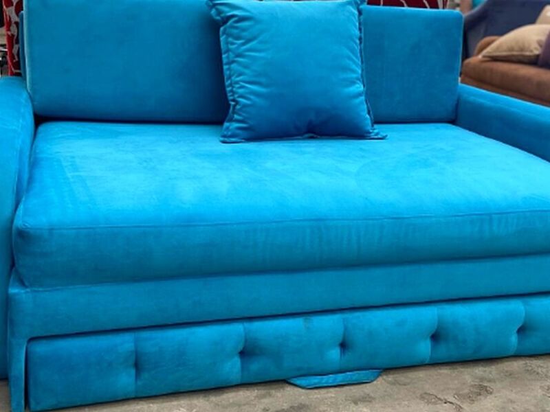 Sofá cama color chicle