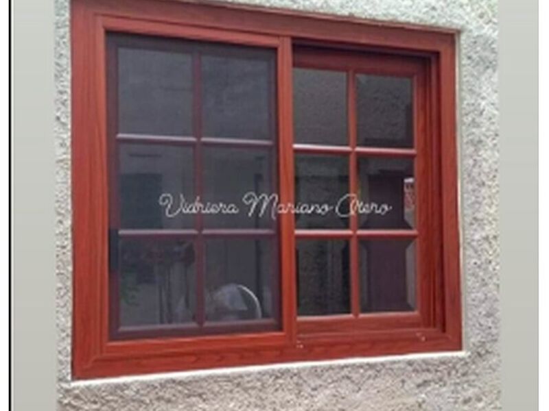 Ventana aluminio cafe Chile 