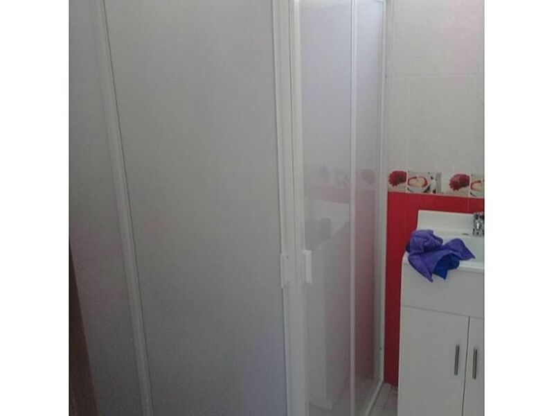 Puerta de baño de aluminio Jalisco