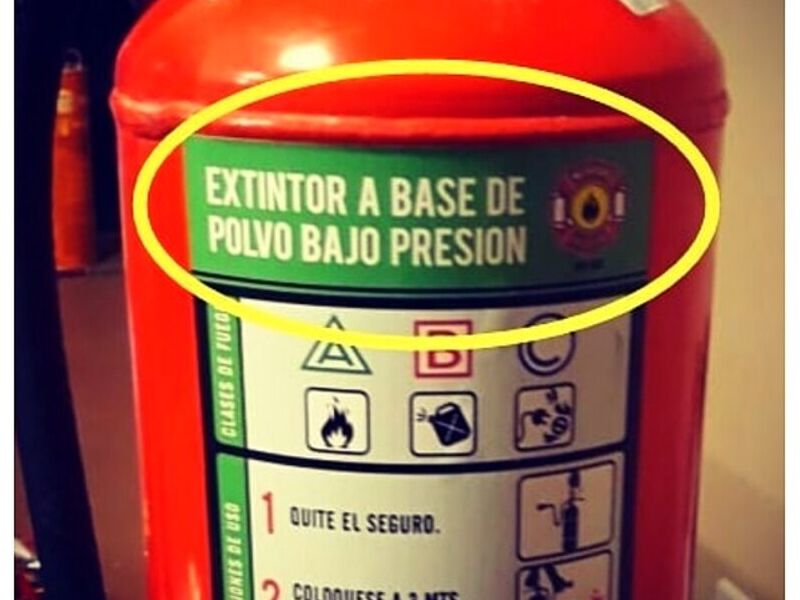Extintor Rodesma a base de polvo -México